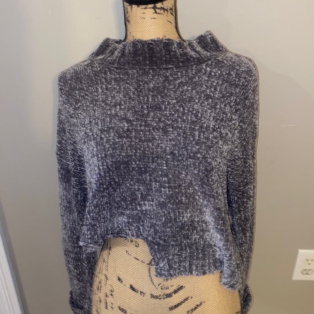 super cute gray sweater ; size small